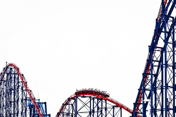 Photograph Paul Adams Blackpool Pleasure Beach on One Eyeland